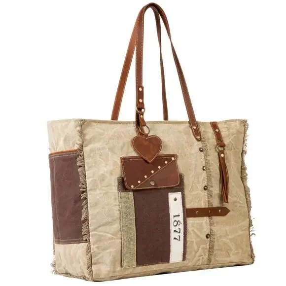 NWT Boutique Boho Yesteryear Vintage Style Leather and Canvas Tote Bag - Picture 2 of 5